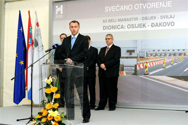 2009. 04. 17. - Puštena u promet dionica autoceste Beli Manastir-Svilaj od Osijeka do Đakova